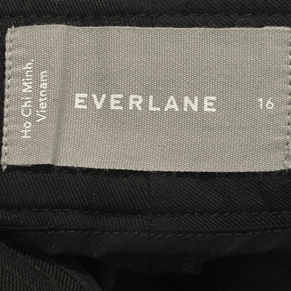 Everlane Tencel Way High Tapered Pant Buttersmooth Black Women 16 NWT No Stretch - Picture 4 of 12